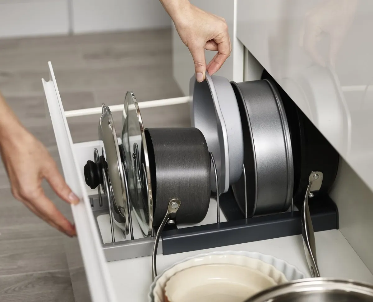 Joseph Joseph DrawerStore Expanding Cookware Organiser