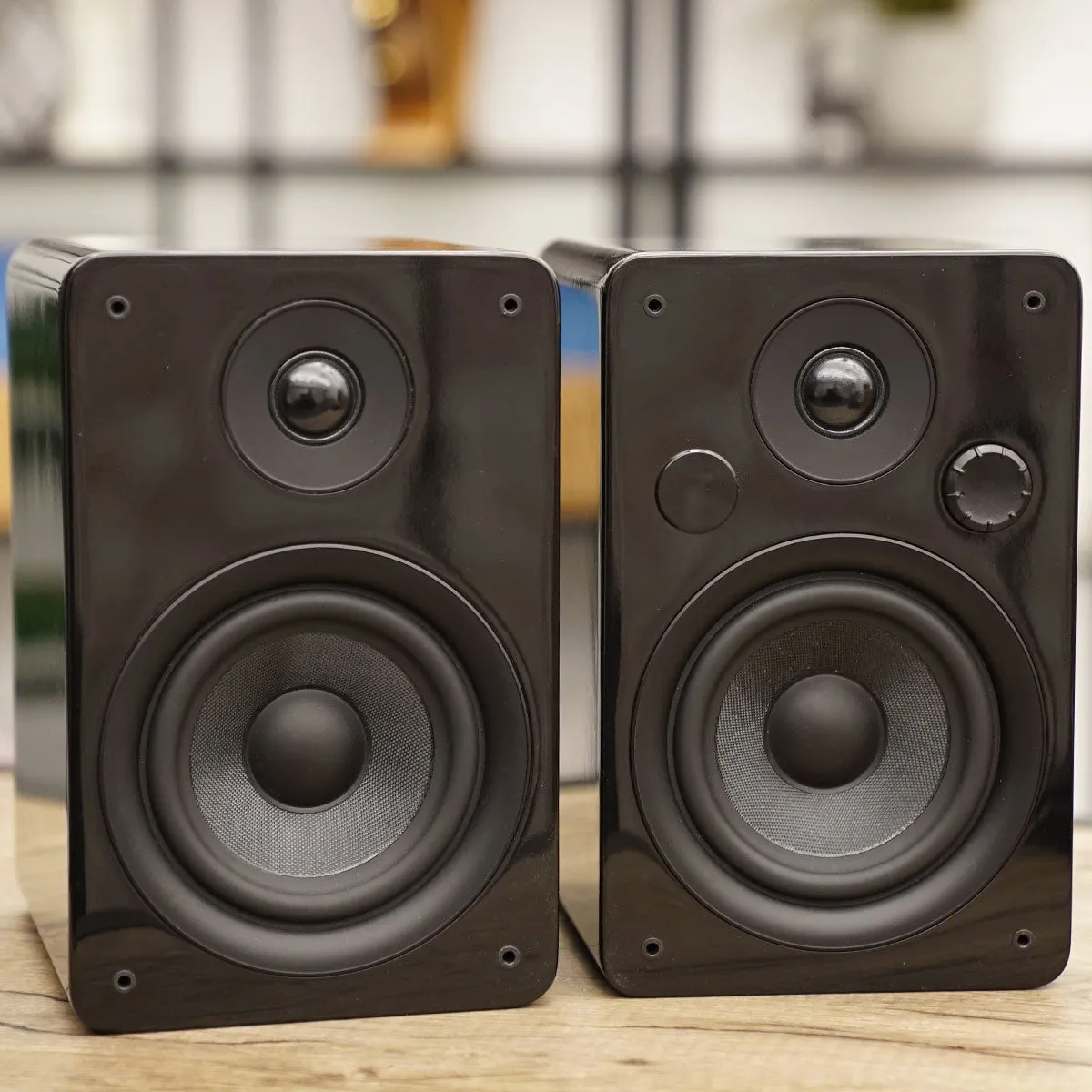 Peachtree M25 Powered Speakers - Pair