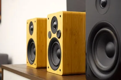 Peachtree M25 Powered Speakers - Pair